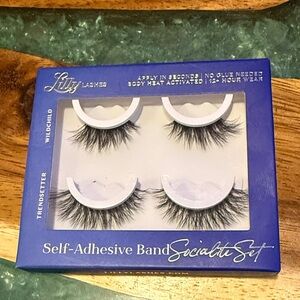 Lilly Lashes Self-Adhesive Band Socialite Set NEW